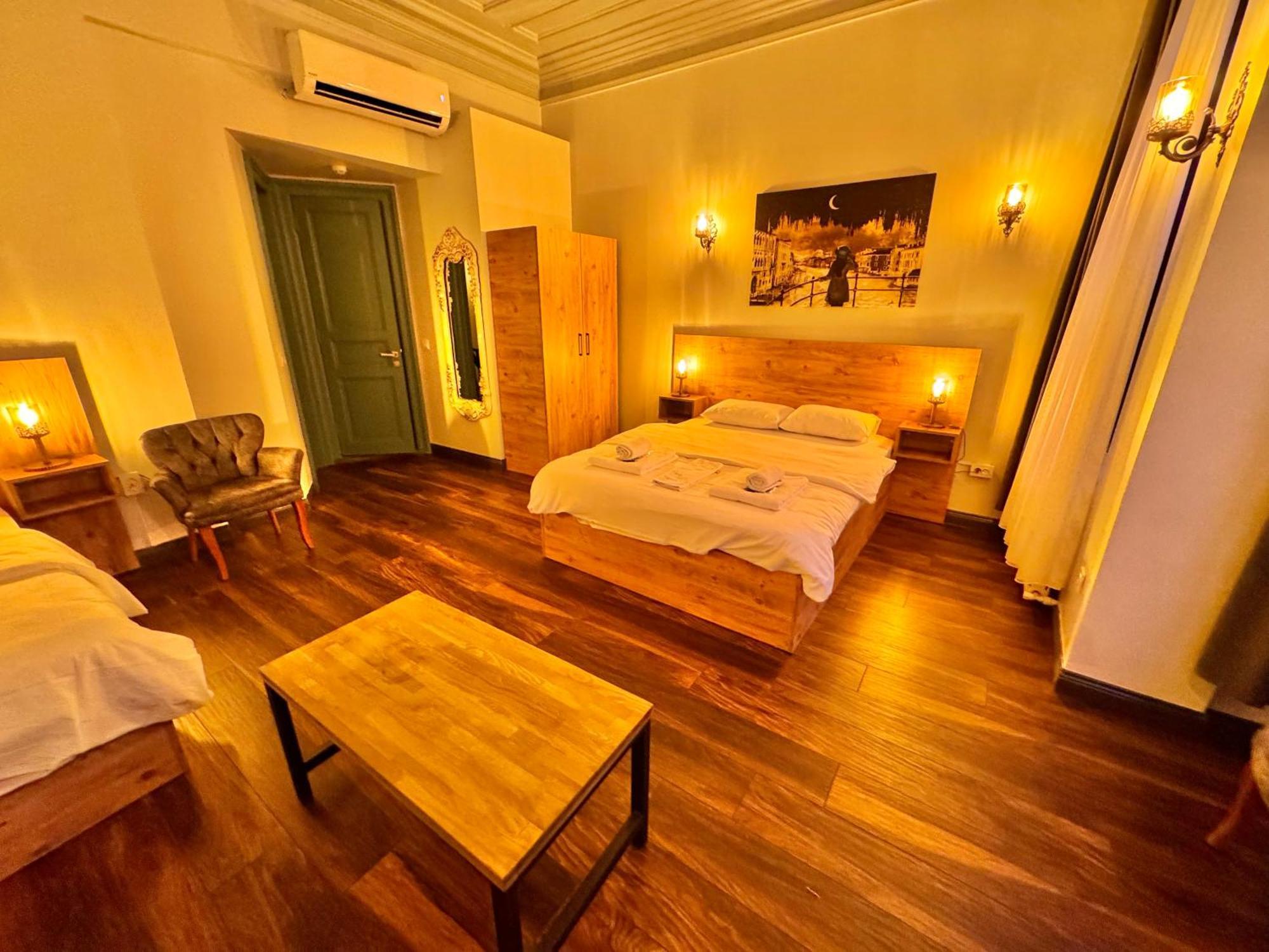 Kadikoey Hotel 3*