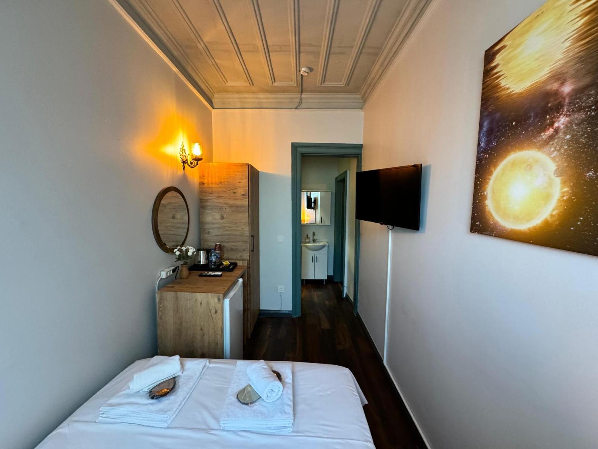 Kadikoey Hotel 3*